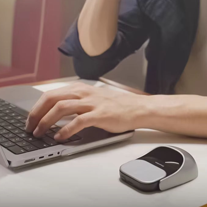 Smart AI Magnetic Split Air Mouse